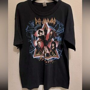 Def Leppard vintage shirt from 1988.